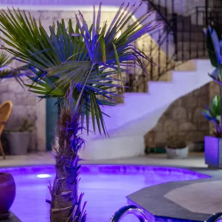 Avlu Boutique Alacati