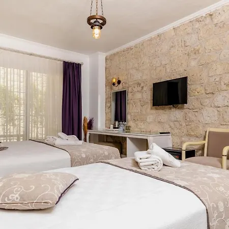 Avlu Boutique Alacati