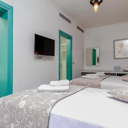Bed & Breakfast Avlu Boutique