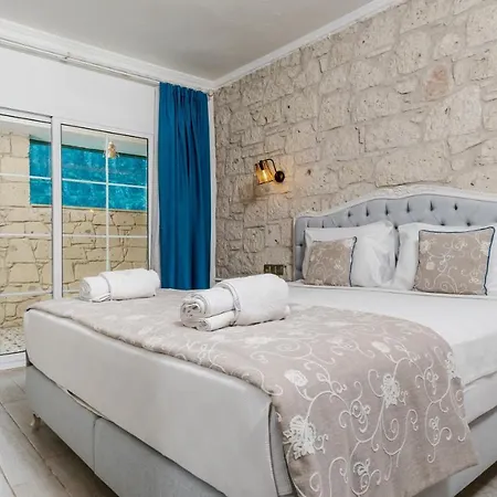 Avlu Boutique Bed & Breakfast Alacati