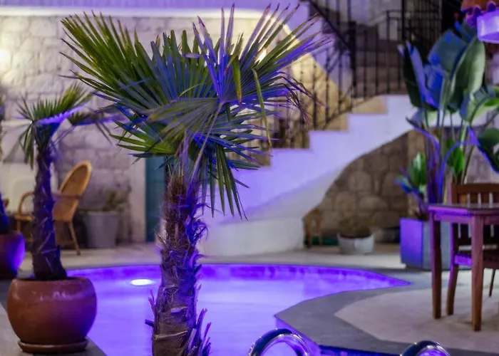 Avlu Boutique Alacati