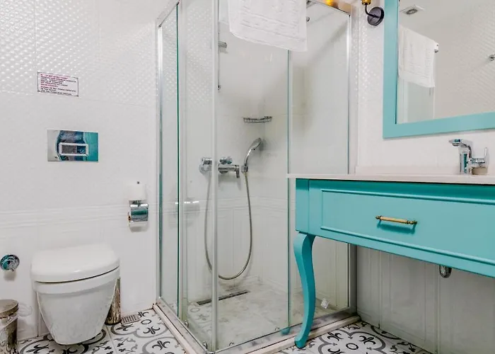 Avlu Boutique Nocleg ze śniadaniem Alaçatı