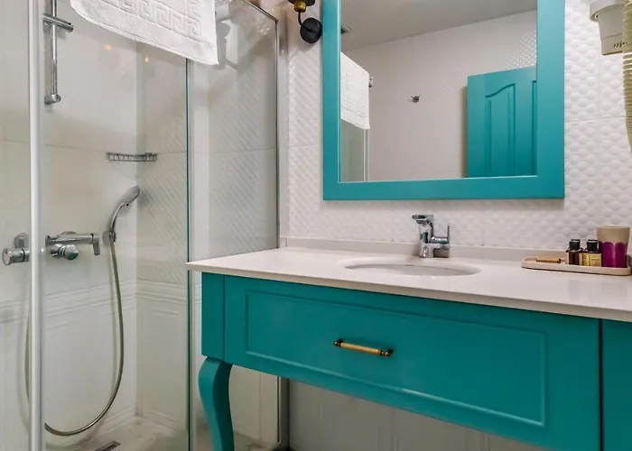 Avlu Boutique Bed & Breakfast