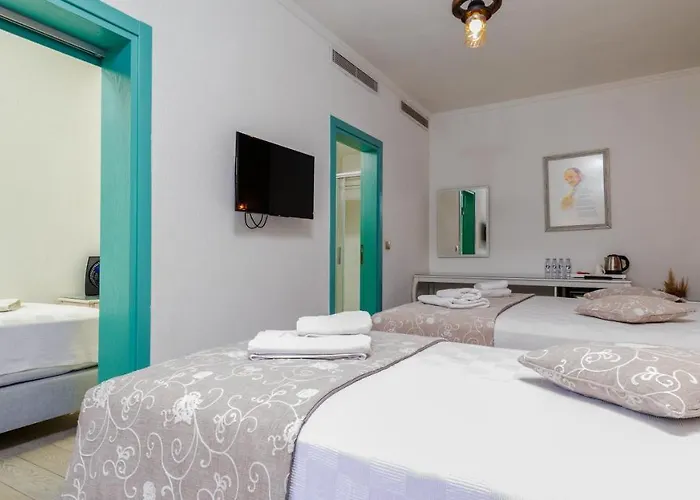 Bed & Breakfast Avlu Boutique